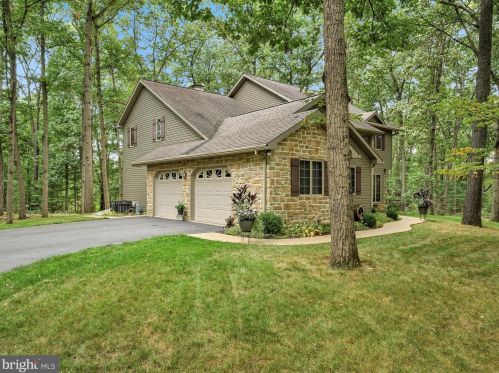 264 High Mountain Rd, Lees Cross Roads, PA 17257-9638