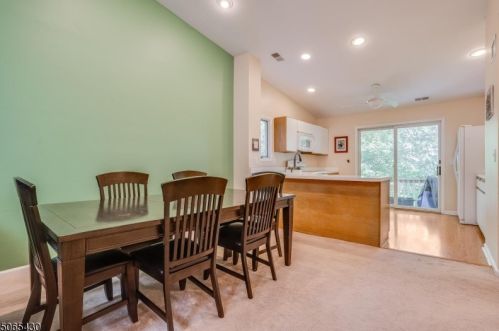 48 Westchester Ter, Annandale NJ  08801-1600 exterior
