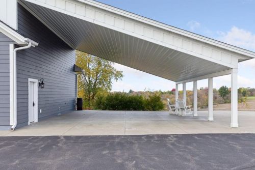 596 Grange Rd, Hudson WI  54016-7079 exterior
