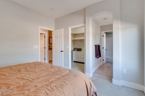 34212 10 St, Phoenix AZ 85085-9216 exterior