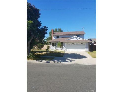 21141 Neptune Ave, Long Beach, CA 90745-1343