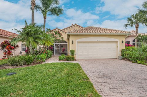410 Granville St, Fort Pierce, FL 34986-2613