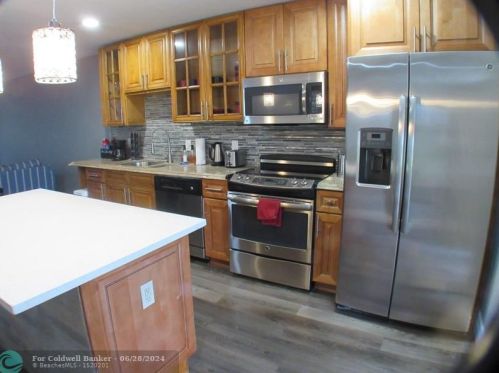 516 4 Ter, Cape Coral FL  33909-0020 exterior