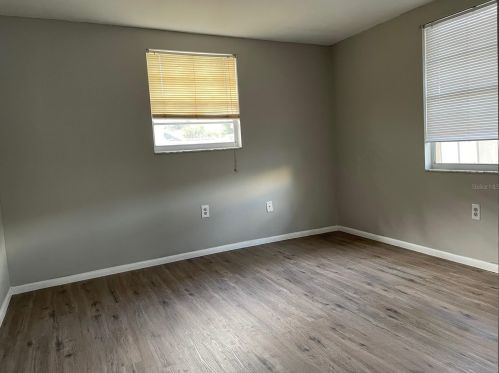 2912 Puma Dr, Tarpon Springs FL  34690-2913 exterior