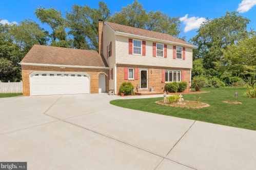 25 Drew Ct, Dover, DE 19901-6422