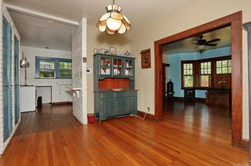 226 Old Mill Rd, West Nyack NY  10994-1414 exterior