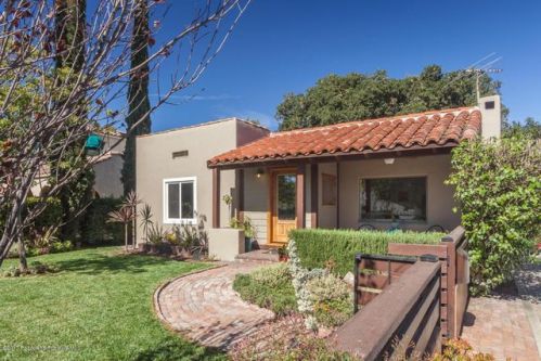 969 Shelly St, Altadena, CA 91001-5228