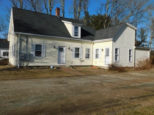 182 Washington St, East Bridgewater, MA 02333-1221