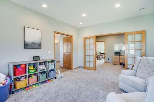 5230 Creekside Pl, La Crosse WI  54601-2296 exterior