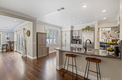 30411 Star Canyon Pl, Santa Clarita CA  91384-4712 exterior