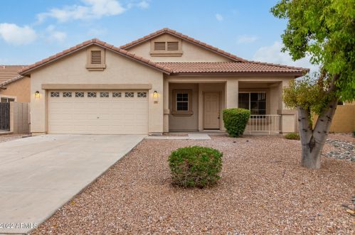 1951 Shannon St, Gilbert, AZ 85295-5129