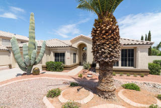 1912 Redfield Rd, Gilbert, AZ 85234-8113