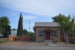 335 Ivy St, Hanford, CA 93230-4009