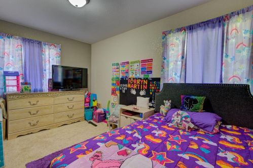 2103 84th St, Kenosha WI  53143-1622 exterior