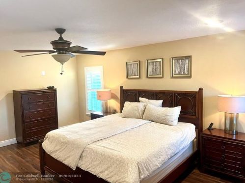 2551 Racquet Club Dr, Palm City FL  34990-2304 exterior