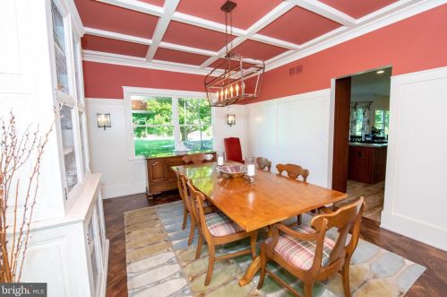 156 Whitney Ln, Southampton PA  18954-1080 exterior