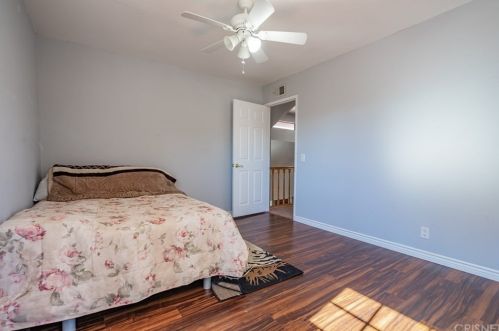 2828 Inyo Cir, Simi Valley CA 93063-2002 exterior