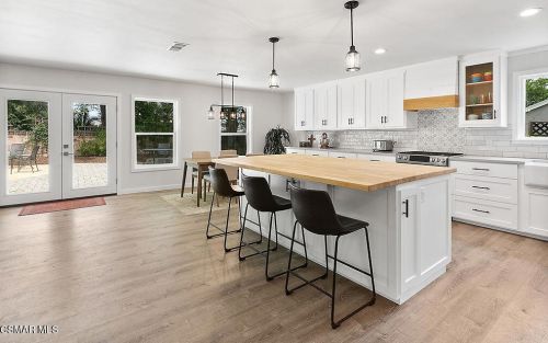 1258 Los Amigos Ave, Simi Valley CA  93065-4025 exterior
