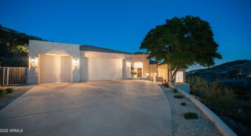 14009 17th Pl, Phoenix, AZ 85022-4577