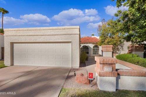 8496 San Benito Dr, Scottsdale, AZ 85258-2433
