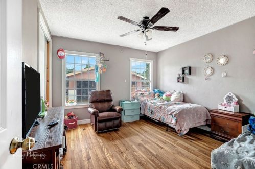 2512 3rd St, Bakersfield CA 93304-2521 exterior