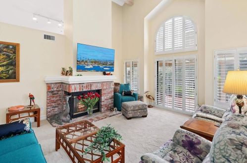 28782 Vista Valley Dr, Vista CA  92084-2223 exterior