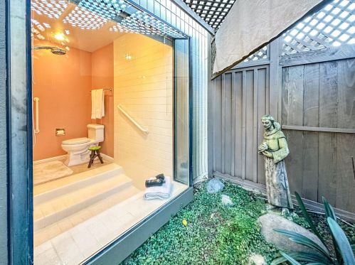 11395 Tunnel Hill Way, Rancho Cordova CA  95670-7235 exterior