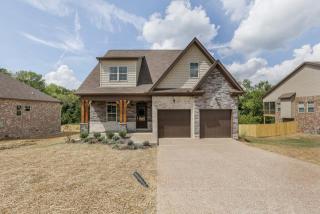 336 Abbey Rd, Lebanon, TN 37090-6526