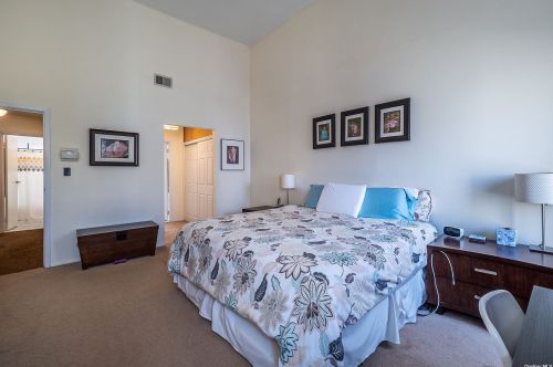 55 Villas Cir, Huntington Station NY  11747-3059 exterior