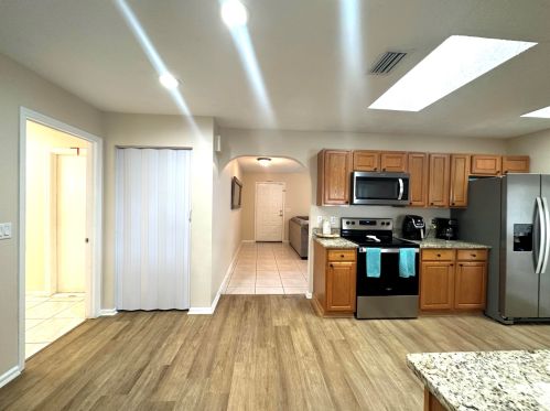 2062 Floresta Dr, Fort Pierce FL  34984-4706 exterior