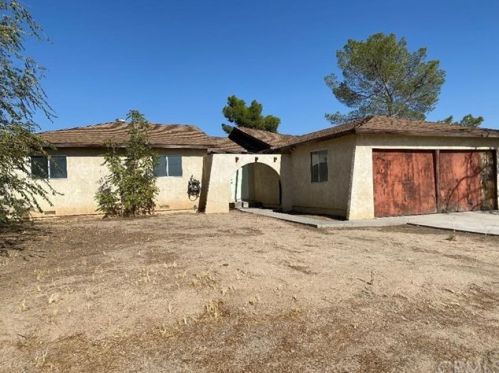 16347 Solvang Ave, Victorville, CA 92394-1161