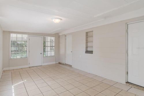 122 Atlas Dr, Apopka FL 32703-4781 exterior