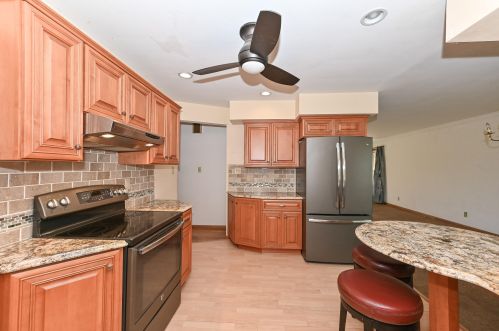 8875 Midland Dr, Greendale WI 53129-1043 exterior