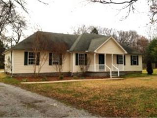 111 Shrewsbury Dr, Murfreesboro TN  37129-3159 exterior