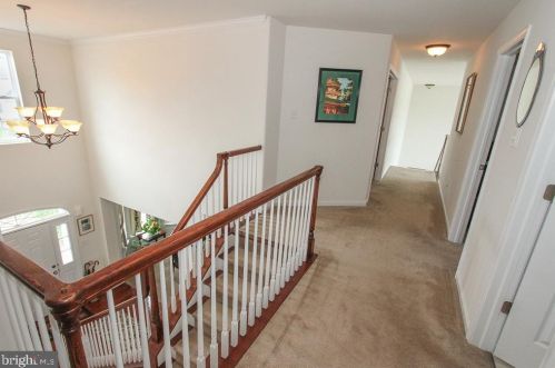 1954 Canyon Creek Rd, Gilbertsville PA  19525-7003 exterior