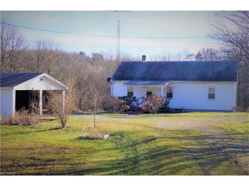 2224 Roswell Rd, Kilgore, OH 44615-9227
