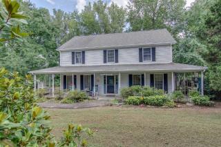 708 Still Pond Rd, Columbia, TN 38401-5553