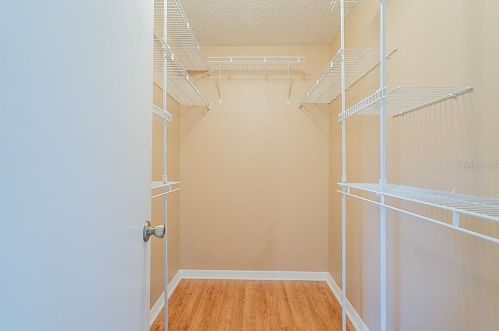 1370 Hensley Dr, Deland FL  32724-2535 exterior