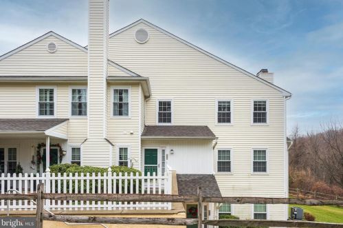 182 Kingswood Ct, Glen Mills, PA 19342-2020