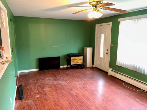 17 Holt St, Terryville, CT 06786-4625