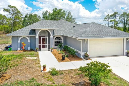 3005 Pearl Ave, Lehigh Acres, FL 33976-3968