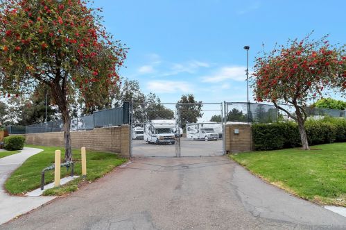 5364 Caminito Velasquez, San Diego CA  92124-1617 exterior