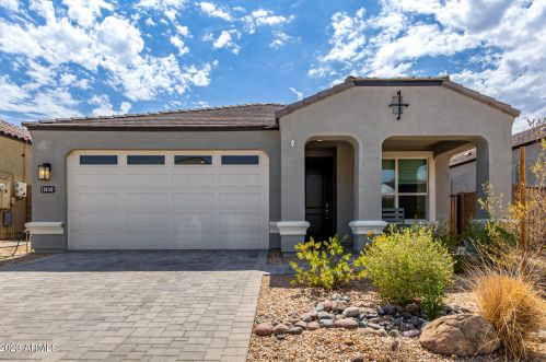 24142 20th Pl, Phoenix AZ  85024-7533 exterior