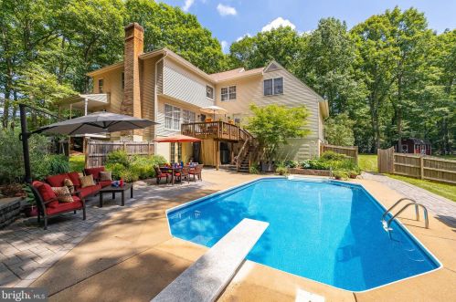 7748 Waterford Dr, Spotsylvania VA  22551-2200 exterior