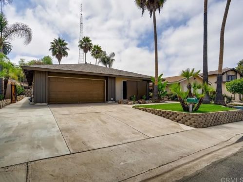 5787 Tooley St, San Diego, CA 92114-1328