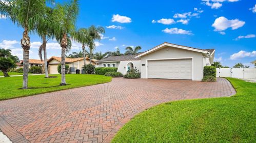 4364 44th St, Saint Petersburg, FL 33711-4426