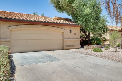 720 Jentilly Ln, Chandler, AZ 85226-2005