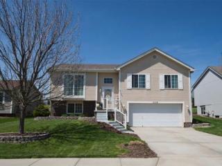 6208 148th St, Omaha, NE 68116-4522