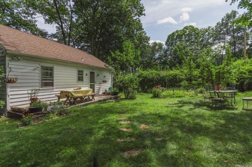 1467 Route 292, Whaley Lake NY  12531-5512 exterior