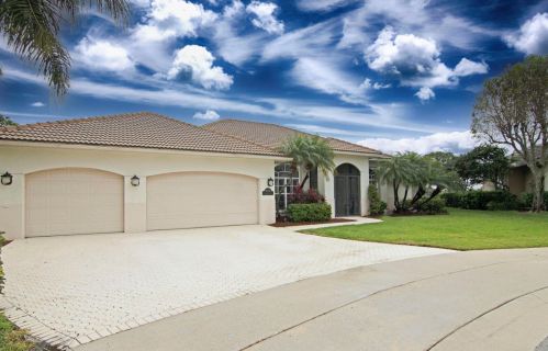 15700 Carrera Ln, West Palm Beach, FL 33414-1076